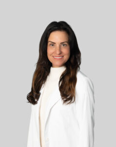 Portrait of Haylee G. Younis, MSN-FNP, based on Lake Havasu City, Arizona.